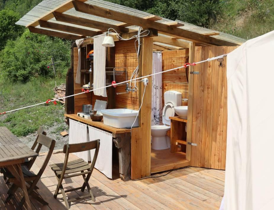 Glamping La Cascina D'Orleans Saint-Pierre Exterior foto