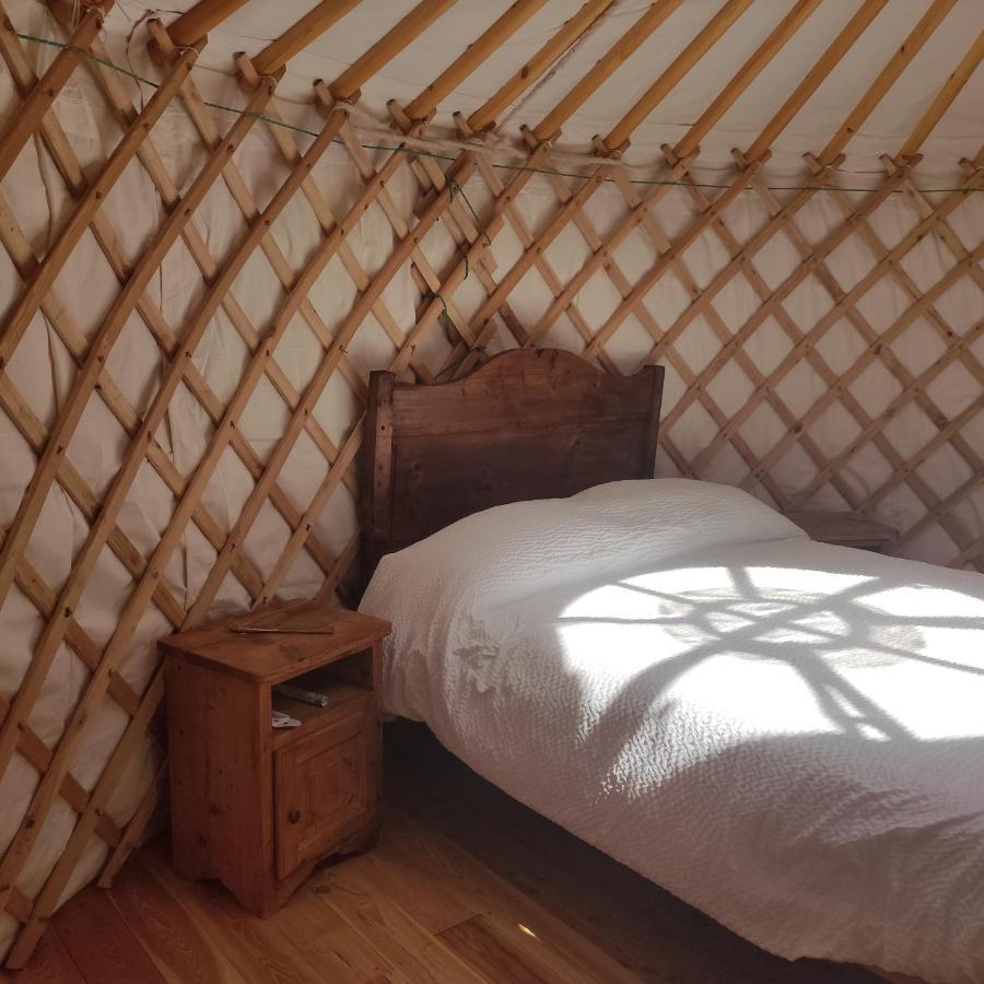 Glamping La Cascina D'Orleans Saint-Pierre Exterior foto